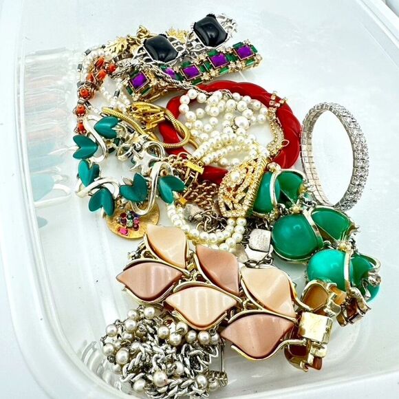 Vintage Bracelet Lot Bundle - Picture 8 of 9